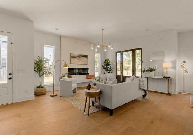 709 52nd Ave, N, Nashville, TN 37209