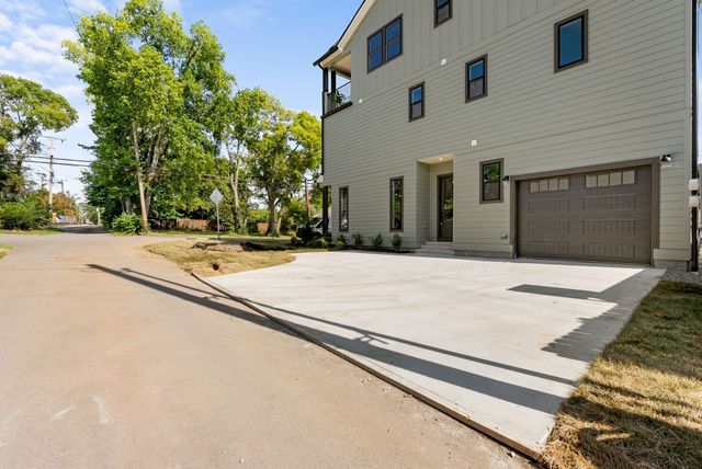 709 52nd Ave, N, Nashville, TN 37209