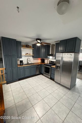 1660 Country Lane, Titusville, FL 32780
