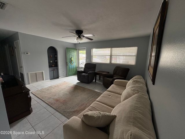 1660 Country Lane, Titusville, FL 32780