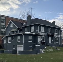 232 Ivy Ct, City Of Orange Twp., NJ 07050