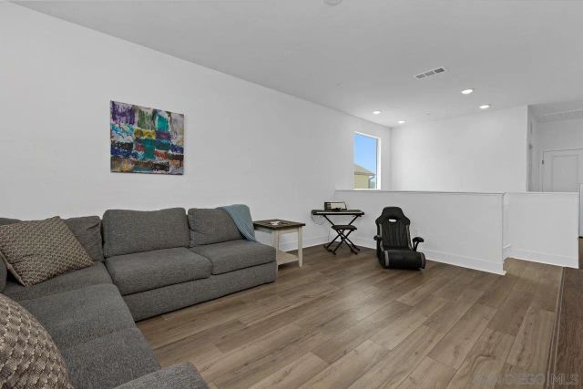 712 Meadowood St., Fallbrook, CA 92028