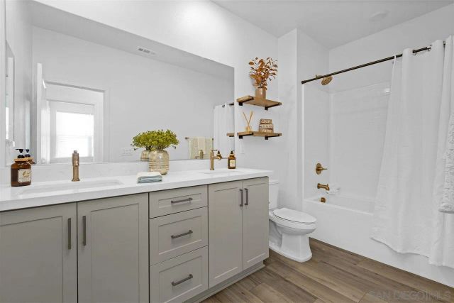 712 Meadowood St., Fallbrook, CA 92028