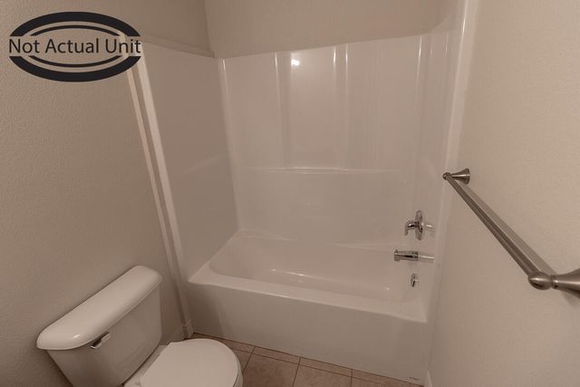 7417 E NOAH CT, Columbia, MO 65202