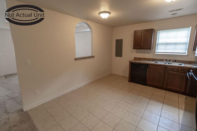 7417 E NOAH CT, Columbia, MO 65202