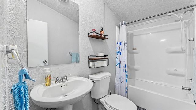 2690 SHINER DRIVE, Lake Wales, FL 33898