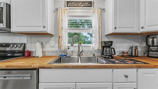 2690 SHINER DRIVE, Lake Wales, FL 33898