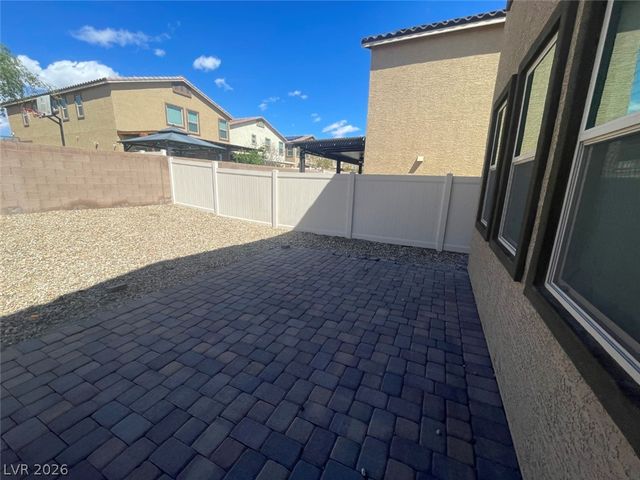 3944 FREE BIRD CREST Avenue, North Las Vegas, NV 89081