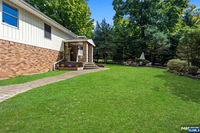 763 Closter Dock Road, Closter, NJ 07624