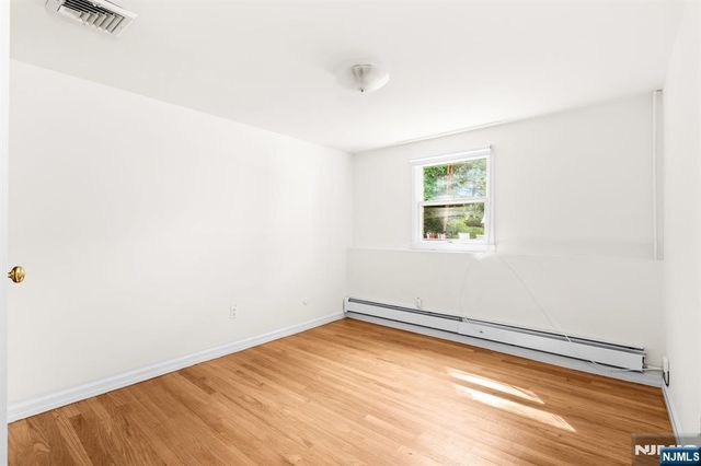 763 Closter Dock Road, Closter, NJ 07624