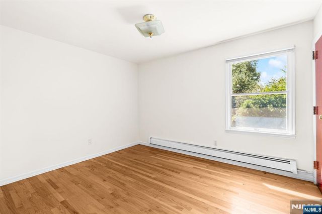 763 Closter Dock Road, Closter, NJ 07624