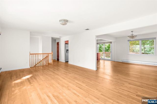 763 Closter Dock Road, Closter, NJ 07624