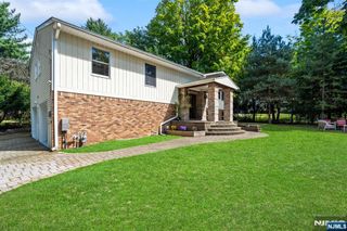 763 Closter Dock Road, Closter, NJ 07624