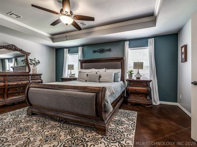 2004 Charleston Drive, Bartlesville, OK 74006