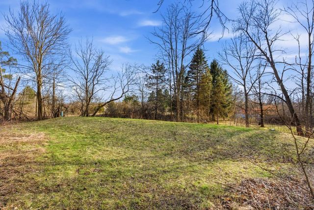 621 Violet COURT, Colgate, WI 53017