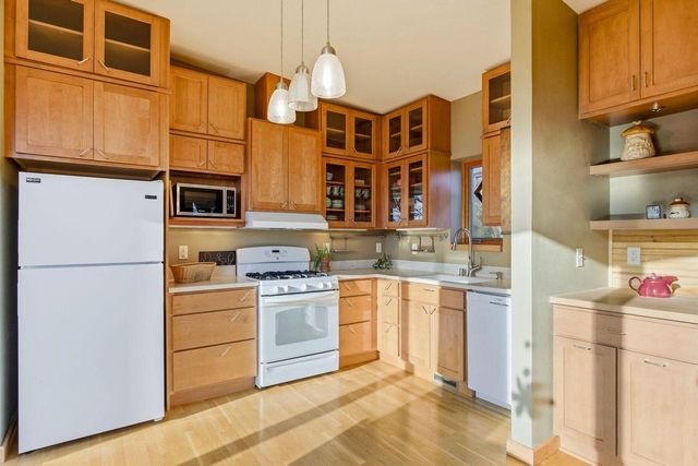621 Violet COURT, Colgate, WI 53017