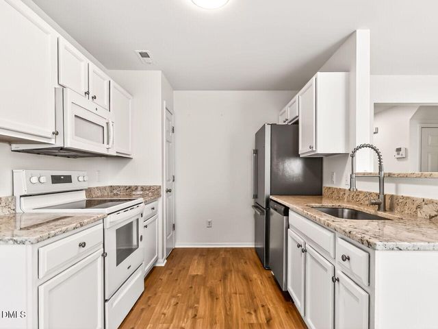 158 Randolph Drive, Clayton, NC 27520