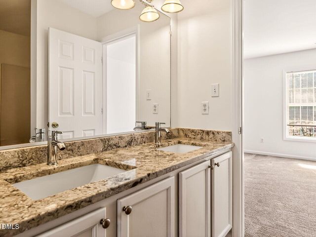 158 Randolph Drive, Clayton, NC 27520