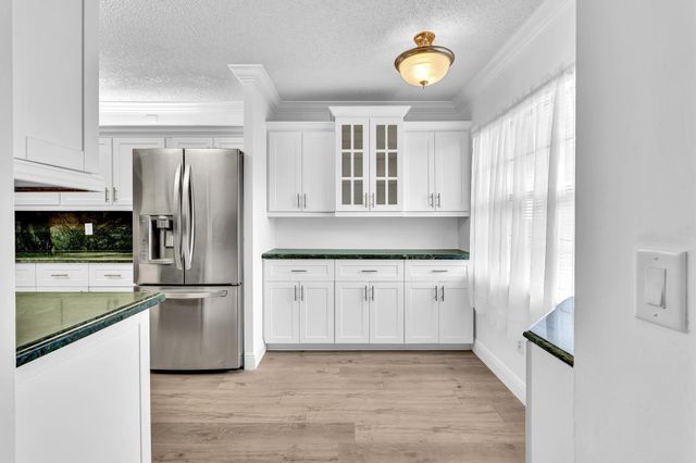 23385 S Barwood Lane S 407, Boca Raton, FL 33428
