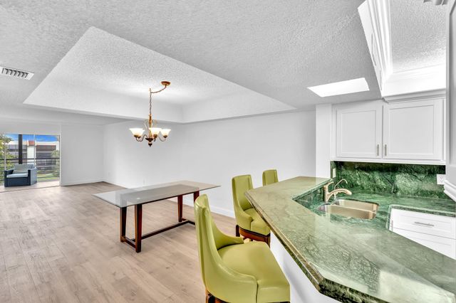 23385 S Barwood Lane S 407, Boca Raton, FL 33428