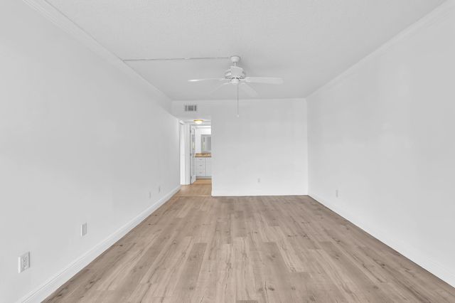 23385 S Barwood Lane S 407, Boca Raton, FL 33428