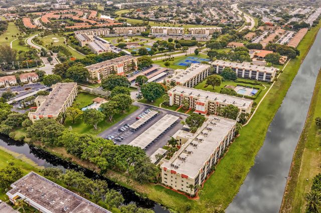 23385 S Barwood Lane S 407, Boca Raton, FL 33428