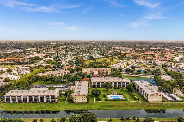 23385 S Barwood Lane S 407, Boca Raton, FL 33428