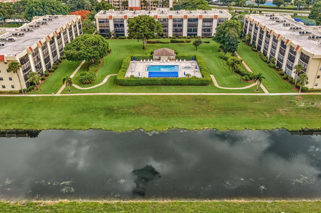 23385 S Barwood Lane S 407, Boca Raton, FL 33428