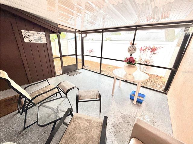 7238 55TH AVENUE N, St Petersburg, FL 33709