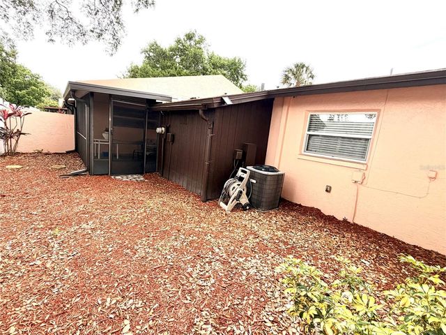 7238 55TH AVENUE N, St Petersburg, FL 33709