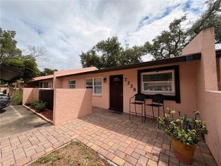 7238 55TH AVENUE N, St Petersburg, FL 33709