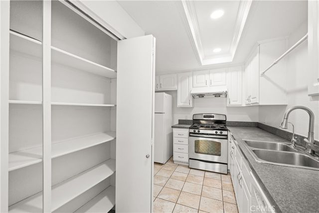 1450 Kauai Street, West Covina, CA 91792