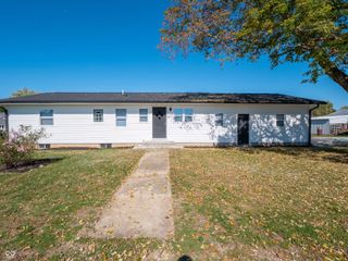 210 Evergreen Street, Morgantown, IN 46160