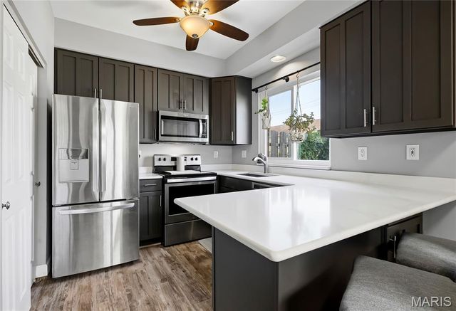 4122 Westminster Place, St Louis, MO 63108