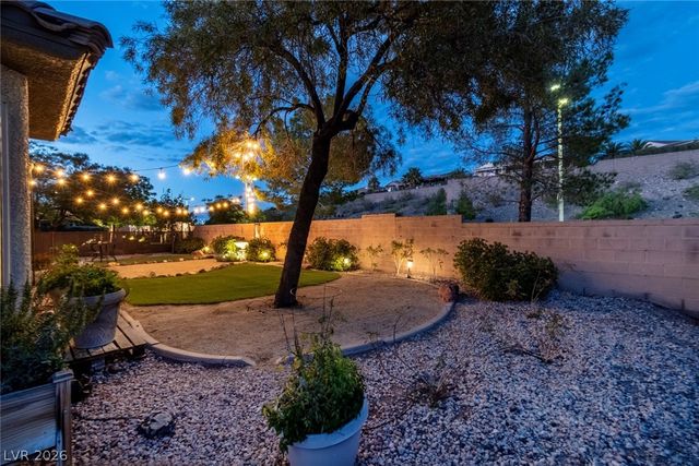 1686 Black Fox Canyon Road, Henderson, NV 89052