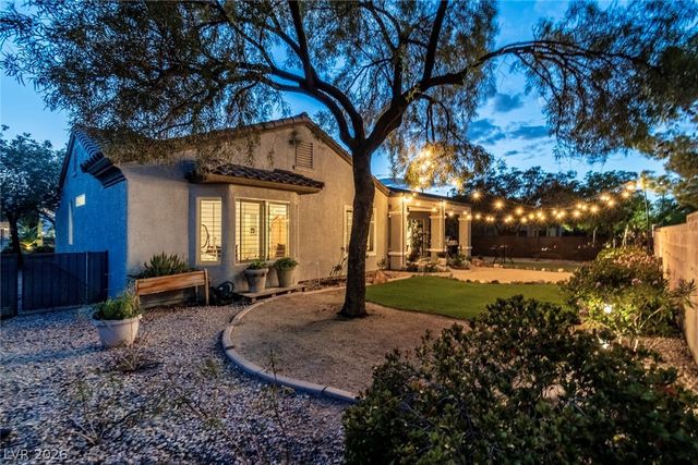 1686 Black Fox Canyon Road, Henderson, NV 89052