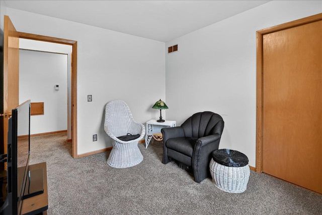 1005 South Street, Stoughton, WI 53589