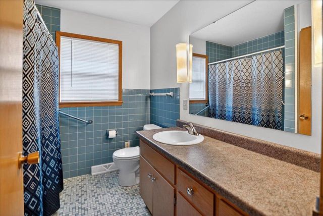 1005 South Street, Stoughton, WI 53589