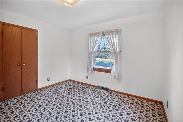 1005 South Street, Stoughton, WI 53589