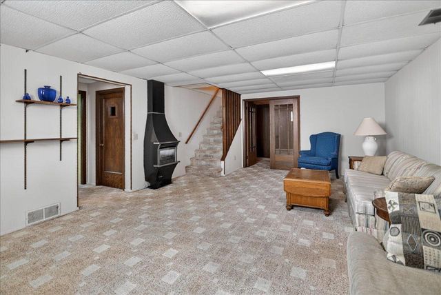 1005 South Street, Stoughton, WI 53589