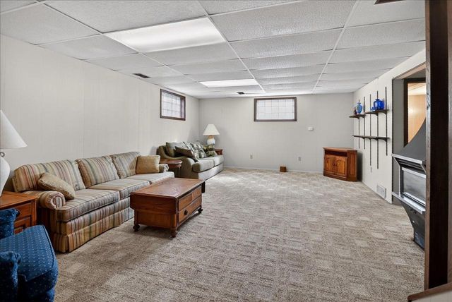 1005 South Street, Stoughton, WI 53589