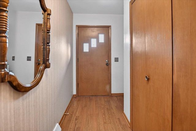 1005 South Street, Stoughton, WI 53589