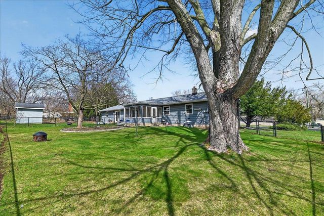 1005 South Street, Stoughton, WI 53589