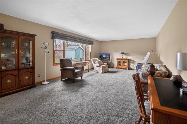 1005 South Street, Stoughton, WI 53589