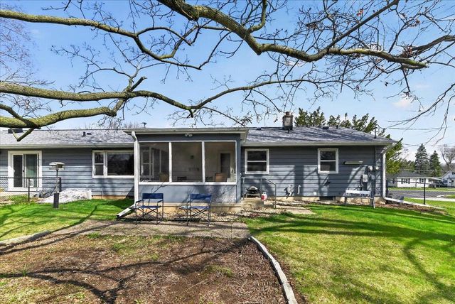 1005 South Street, Stoughton, WI 53589