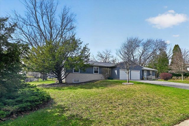 1005 South Street, Stoughton, WI 53589