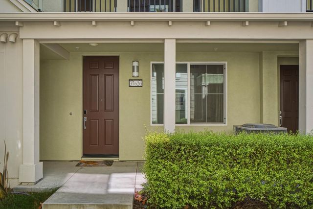 37626 Cape Cod Road, Newark, CA 94560