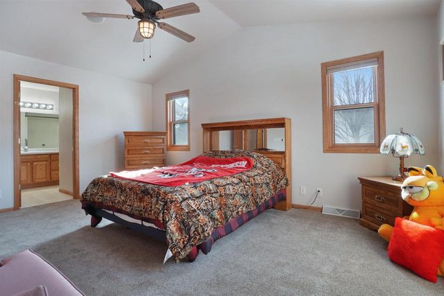 1739 PARK RIDGE LANE, North Fond Du Lac, WI 54937