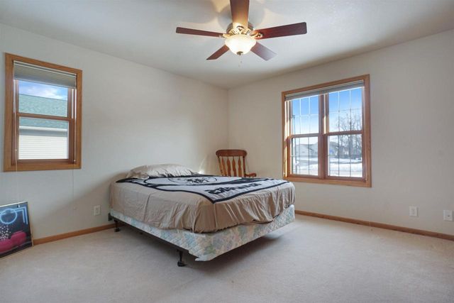 1739 PARK RIDGE LANE, North Fond Du Lac, WI 54937