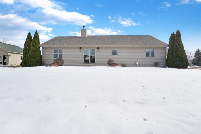 1739 PARK RIDGE LANE, North Fond Du Lac, WI 54937